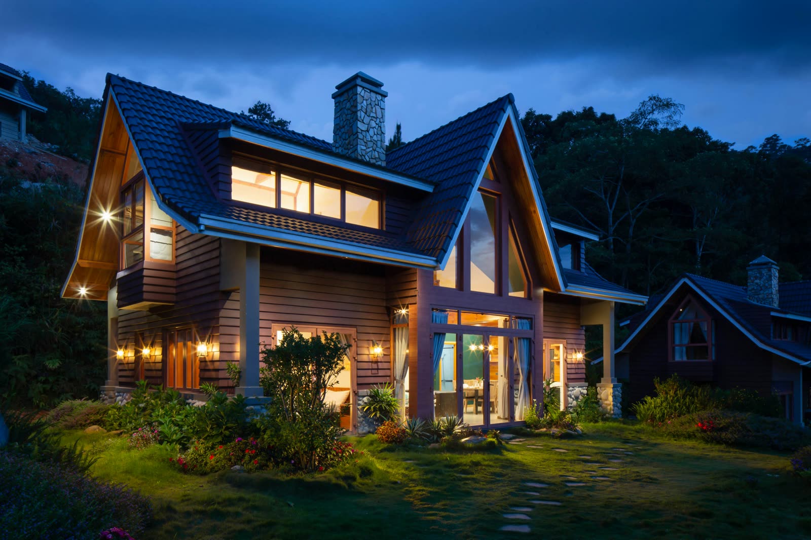 How Are Second Home Mortgages Different Fron Primary Residence Loans?